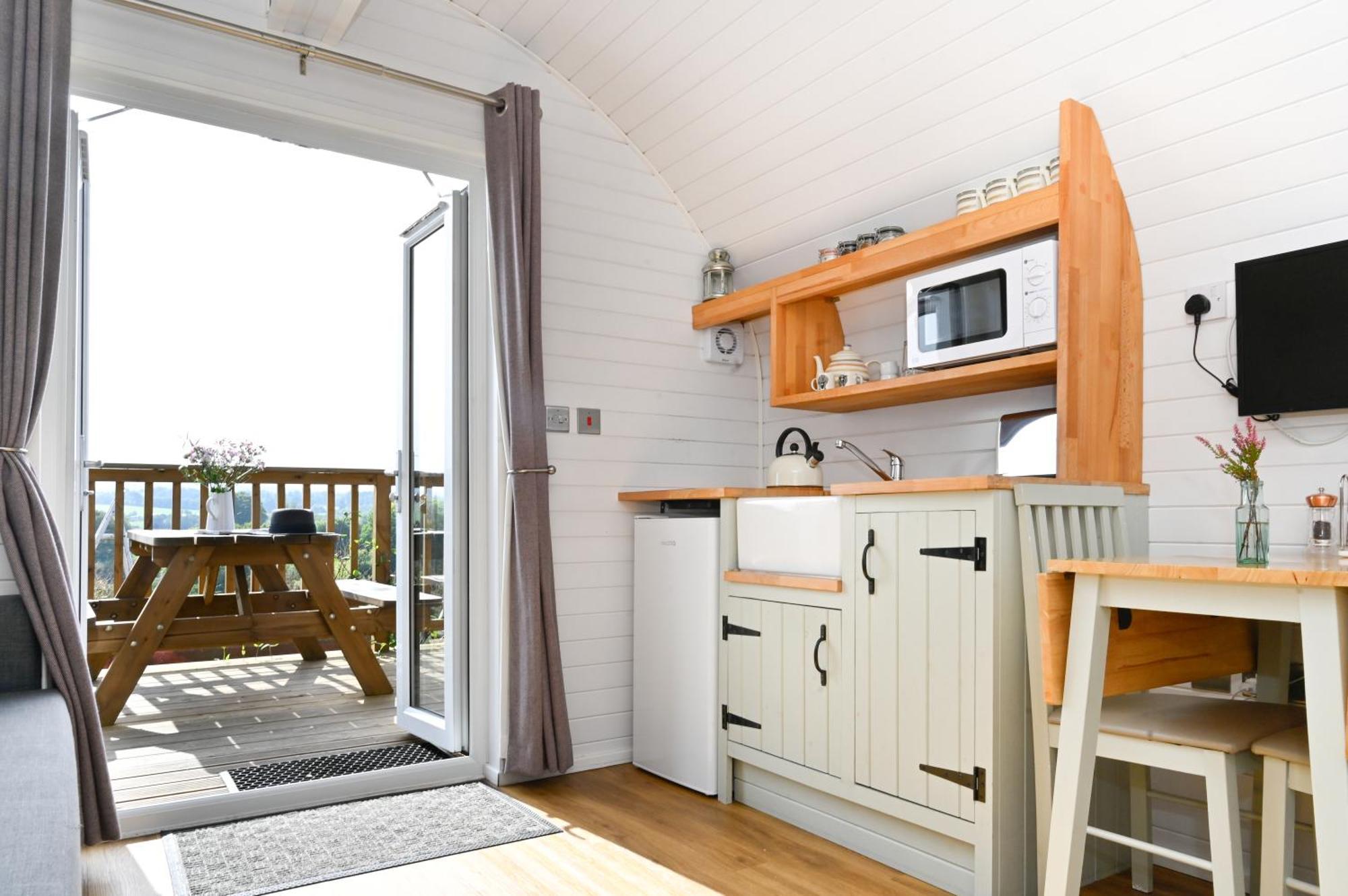 Apartamento Luxury Glamping Pods - The Heft & The Hirsel Glasgow Exterior foto
